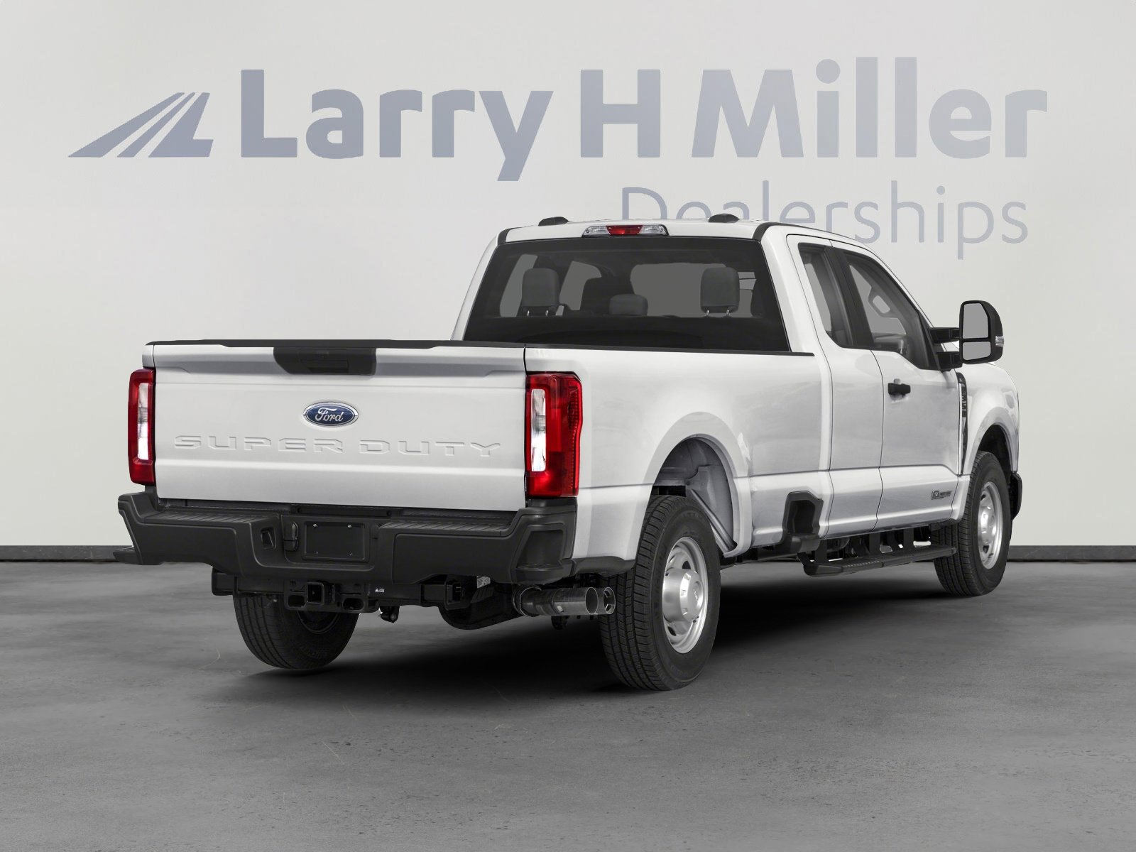 2026 Ford F-350 XLT photo 3