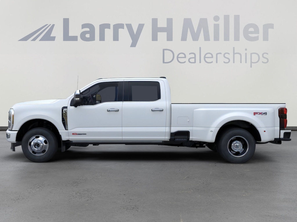 New 2026 Ford F-350 Platinum Truck Crew Cab