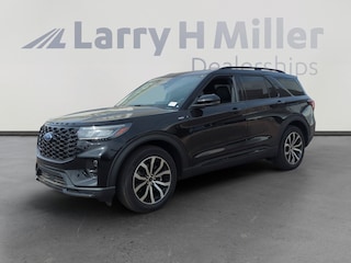 2025 Ford Explorer ST-Line SUV