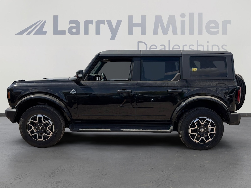 New 2025 Ford Bronco Outer Banks SUV