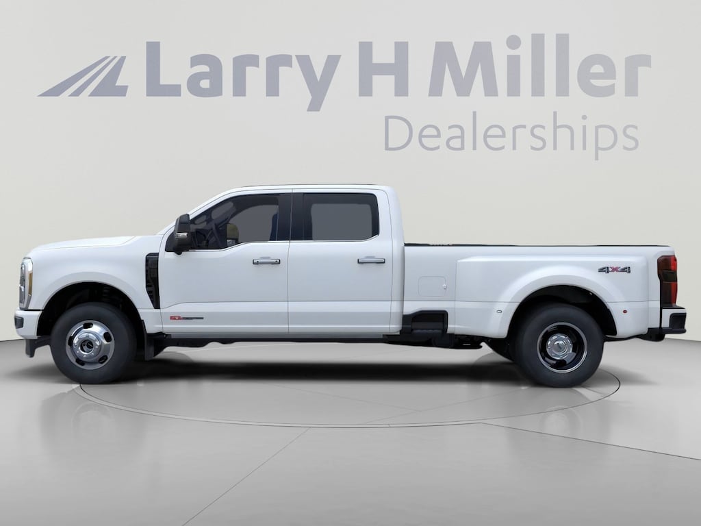 New 2026 Ford F-350 Platinum Truck Crew Cab
