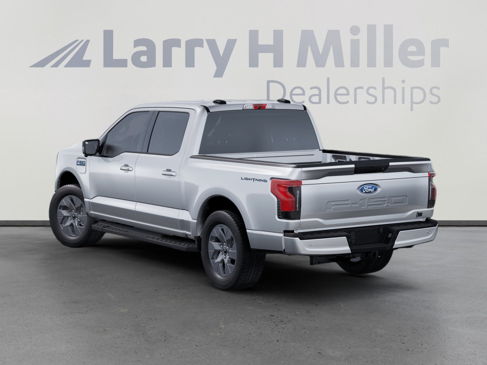 2025 Ford F-150 Lightning photo 3