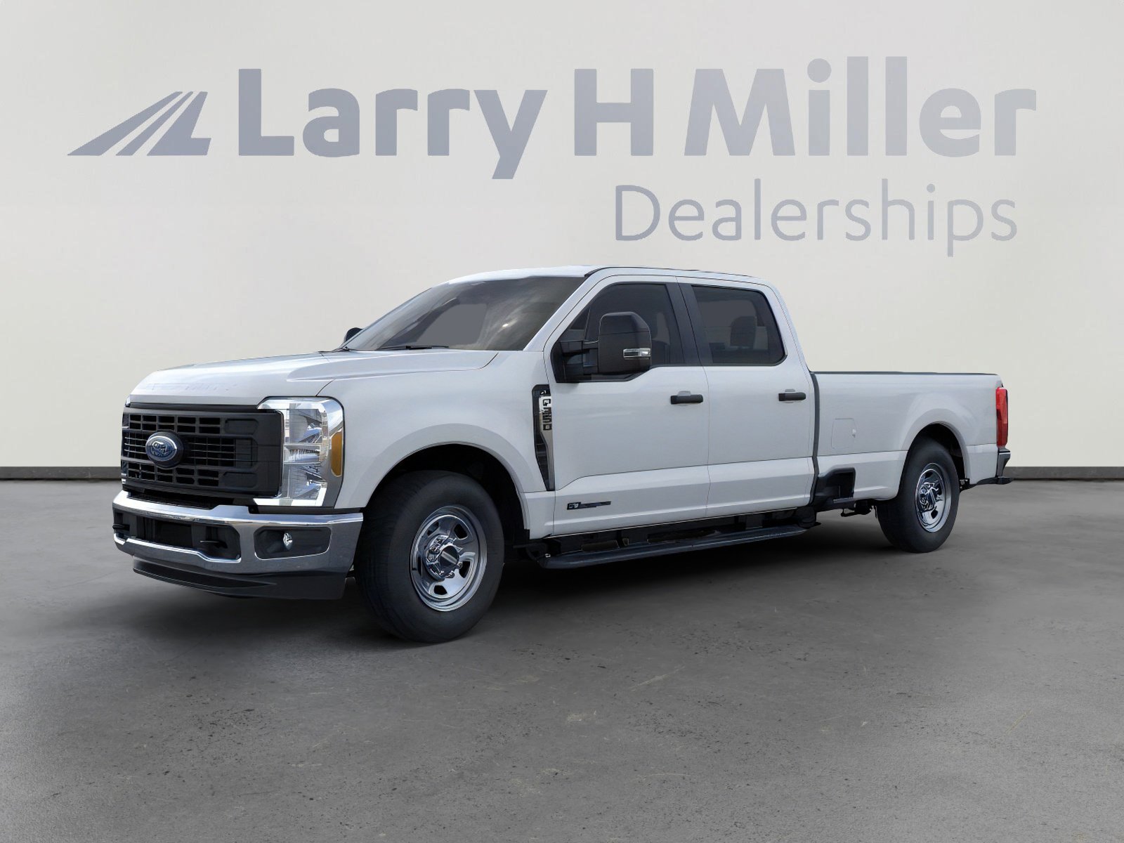 2026 Ford F-350 XL Crew Cab 8' Box SRW's photo