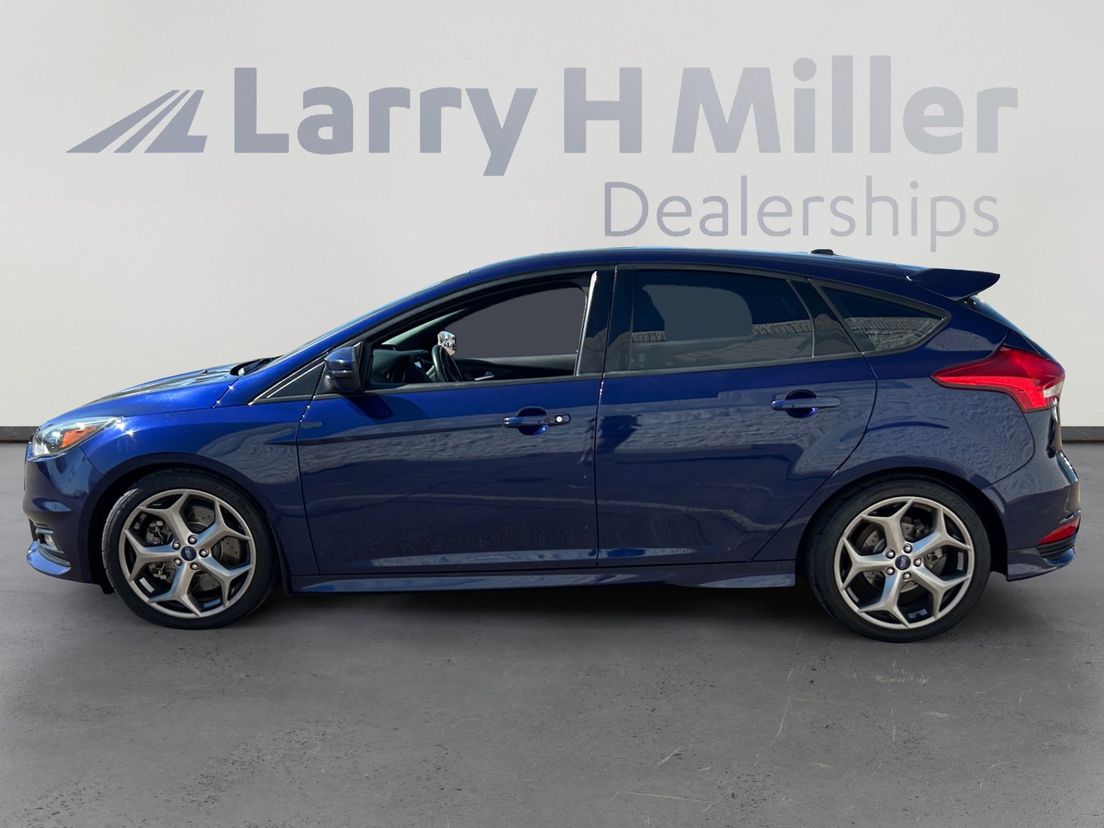 2016 Ford Focus ST photo 3