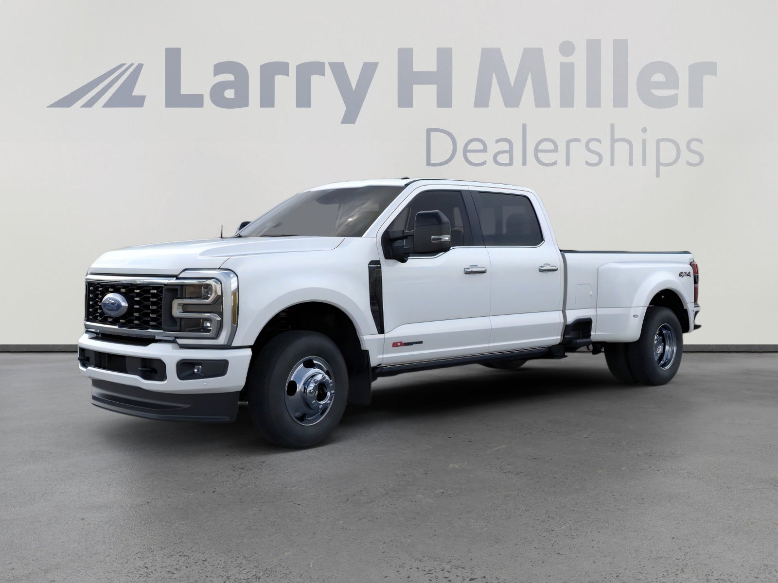 2026 Ford F-350 Platinum 4x4 Crew Cab 8' Box DRW's photo