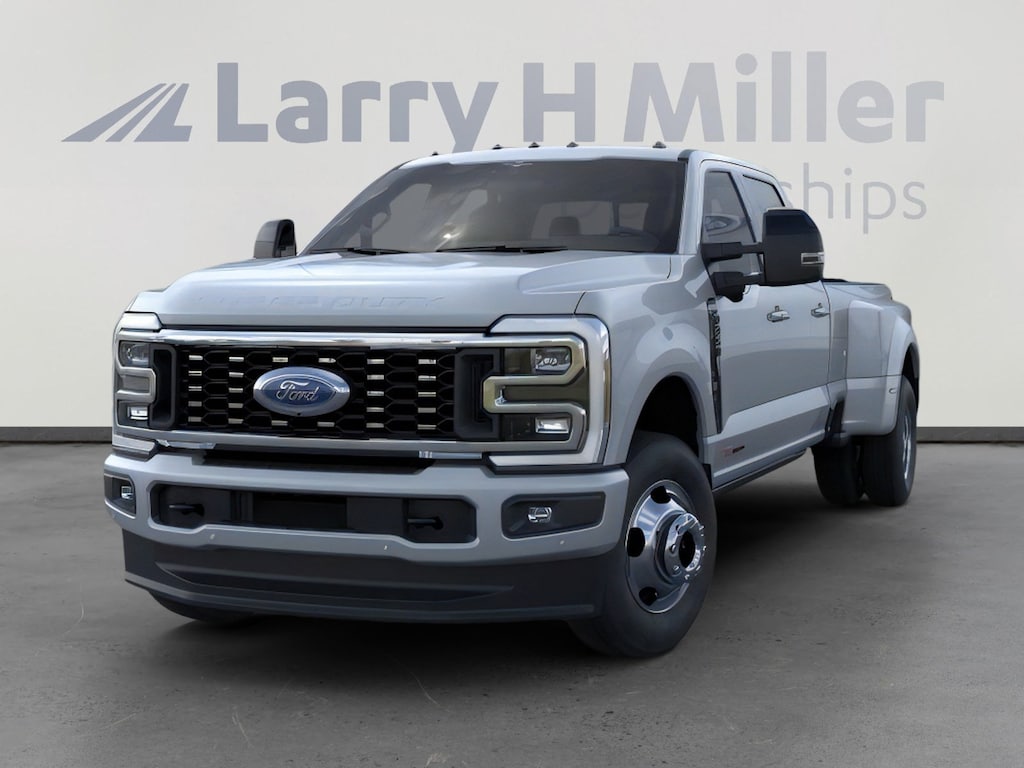 New 2026 Ford F-350 Platinum Truck Crew Cab
