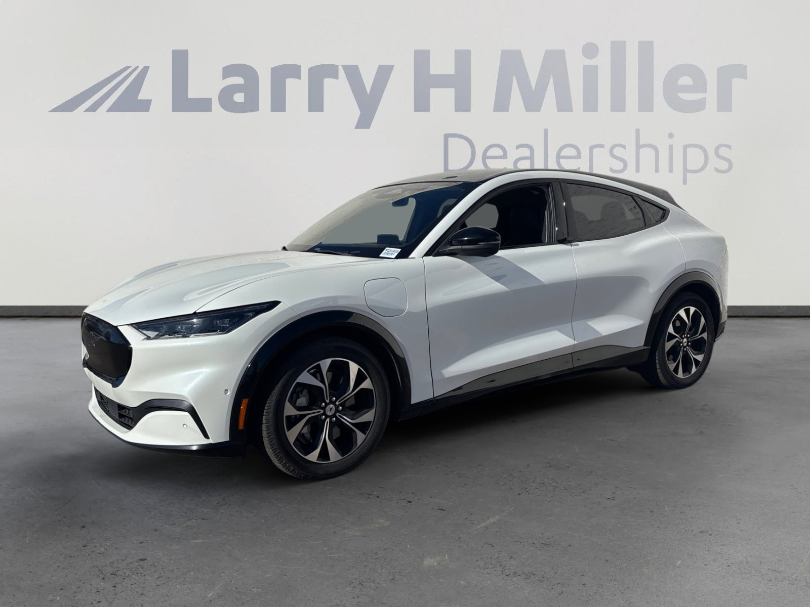 2021 Ford Mustang Mach-E Premium RWD's photo