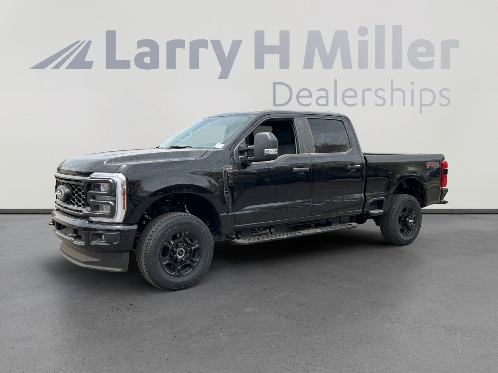 2026 Ford F-350 XL 4x4 Crew Cab 6-3/4' Box SRW's photo
