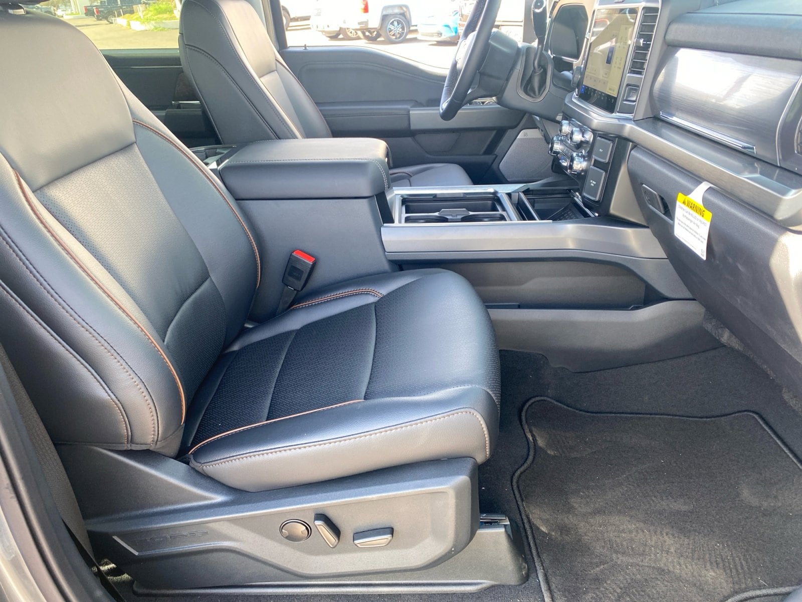 2025 Ford F-350 Super Duty Lariat - Photo 21