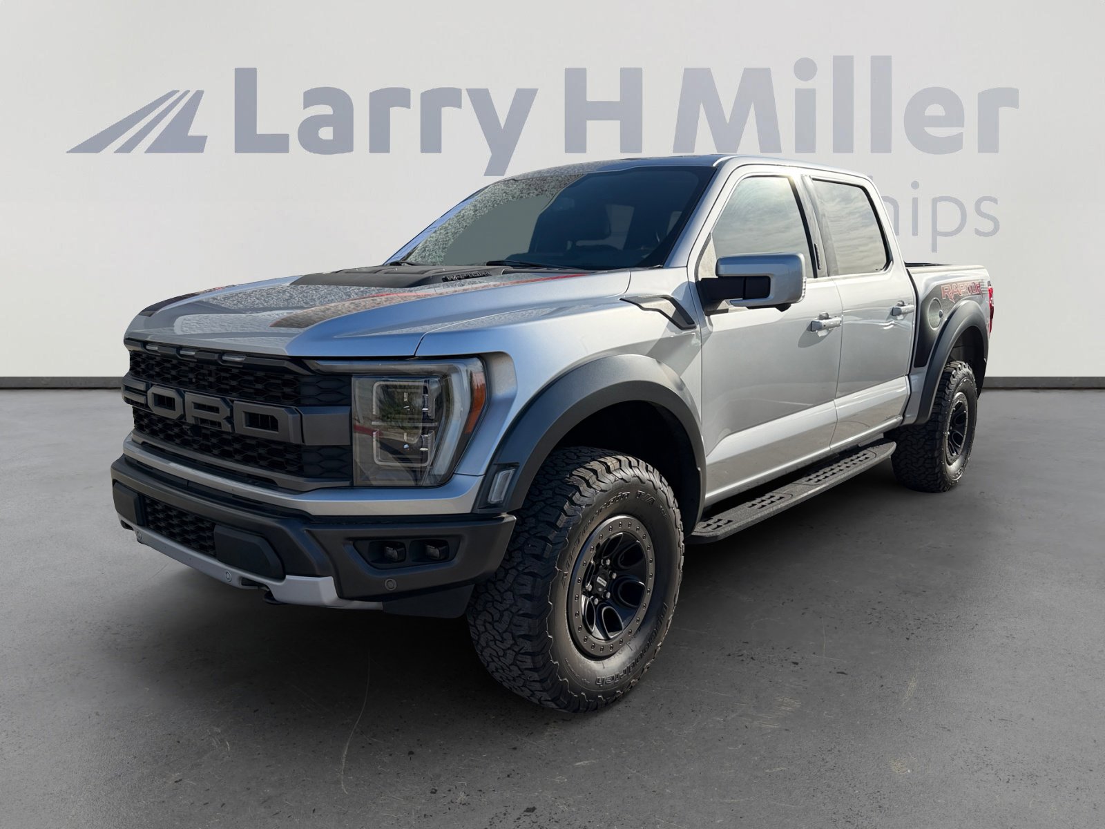 2022 Ford F-150 Raptor 4x4 SuperCrew 5-1/2 Box's photo