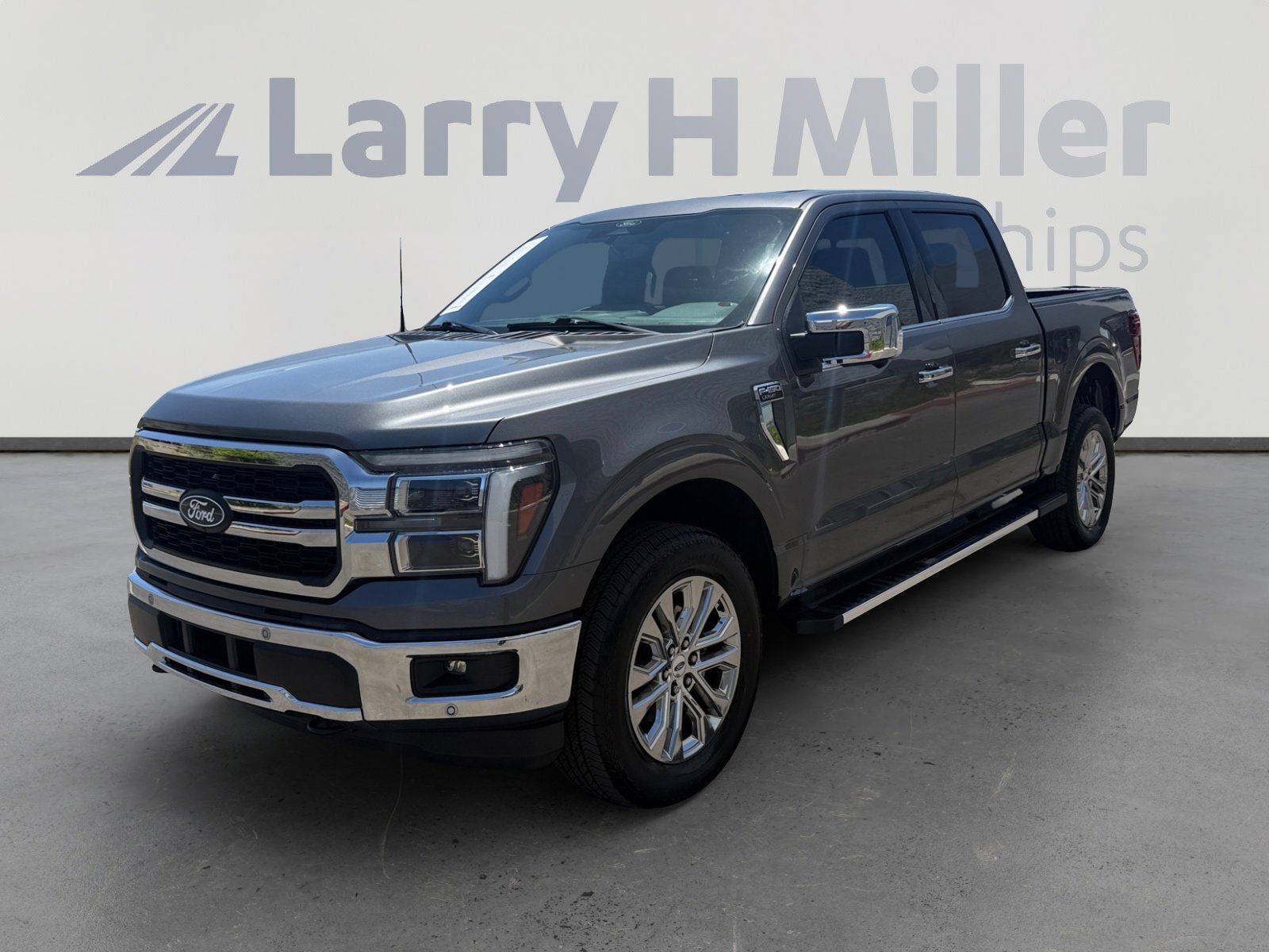 2025 Ford F-150 Lariat 4x4 SuperCrew 5-1/2 Box's photo