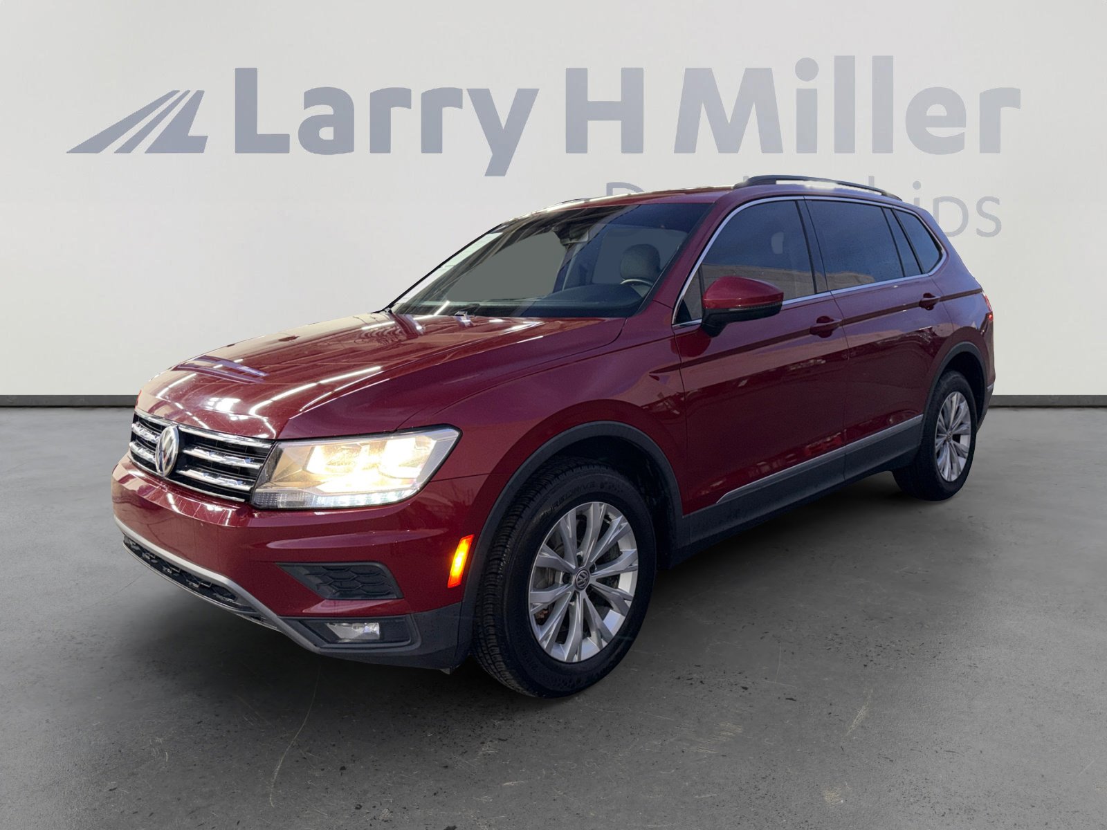 2018 Volkswagen Tiguan 2.0T SE's photo
