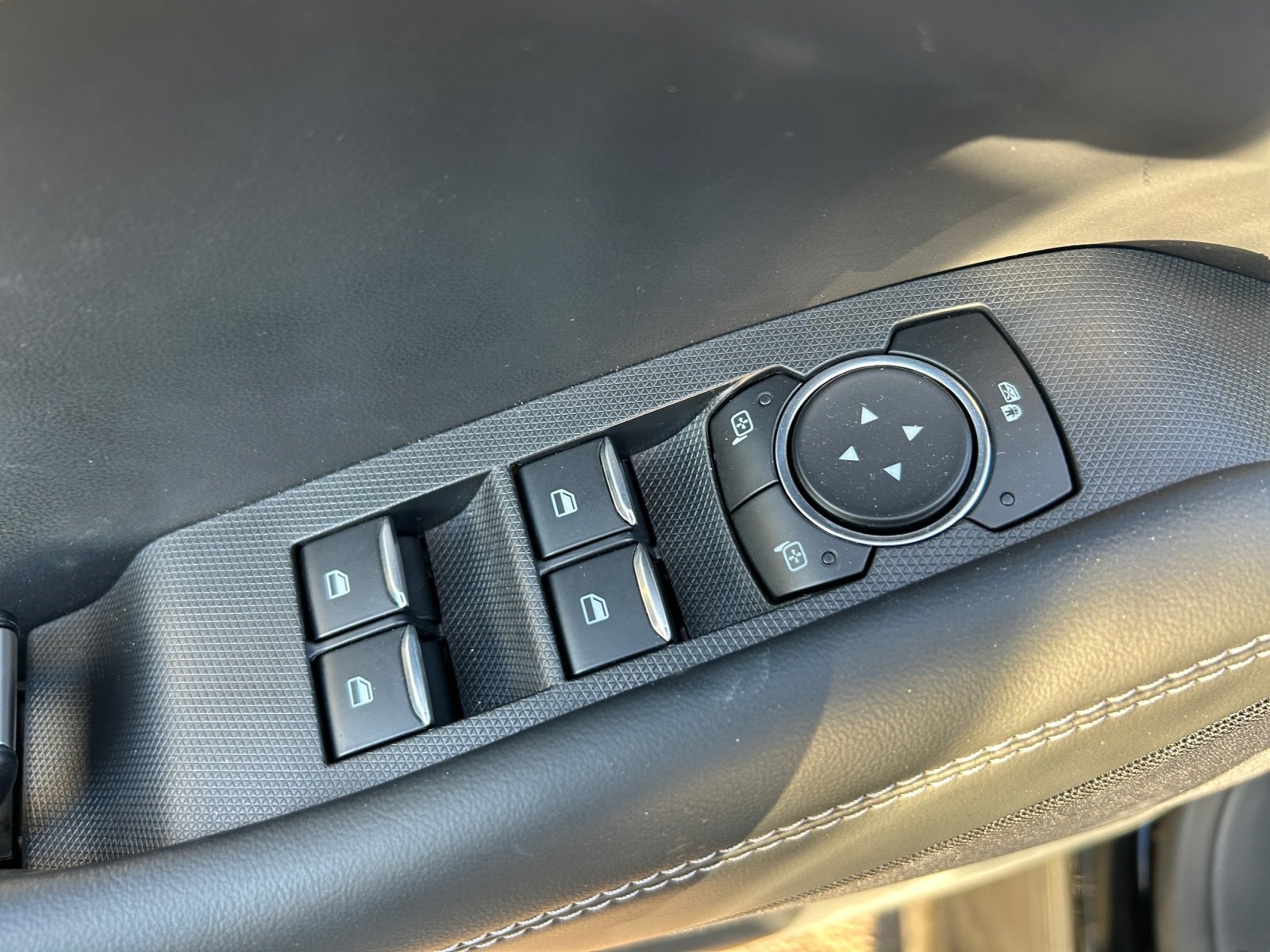 2024 Ford Mustang Mach-E Select - Photo 18