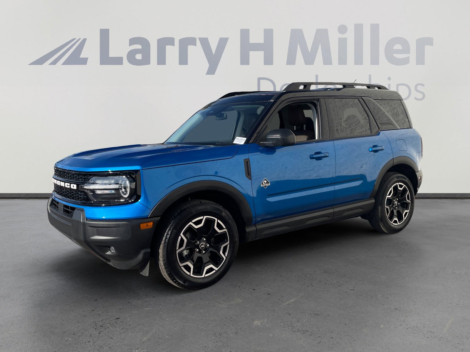 2025 Ford Bronco Sport Outer Banks's photo