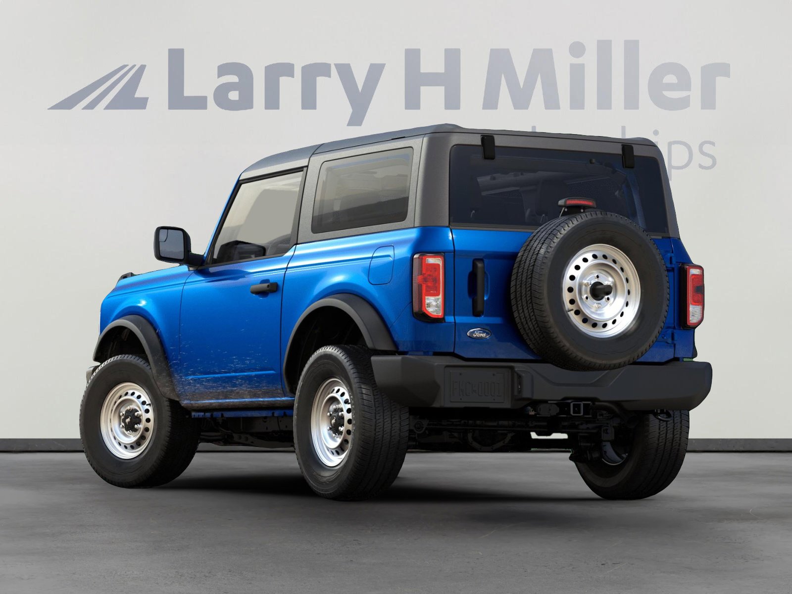2025 Ford Bronco Base photo 3
