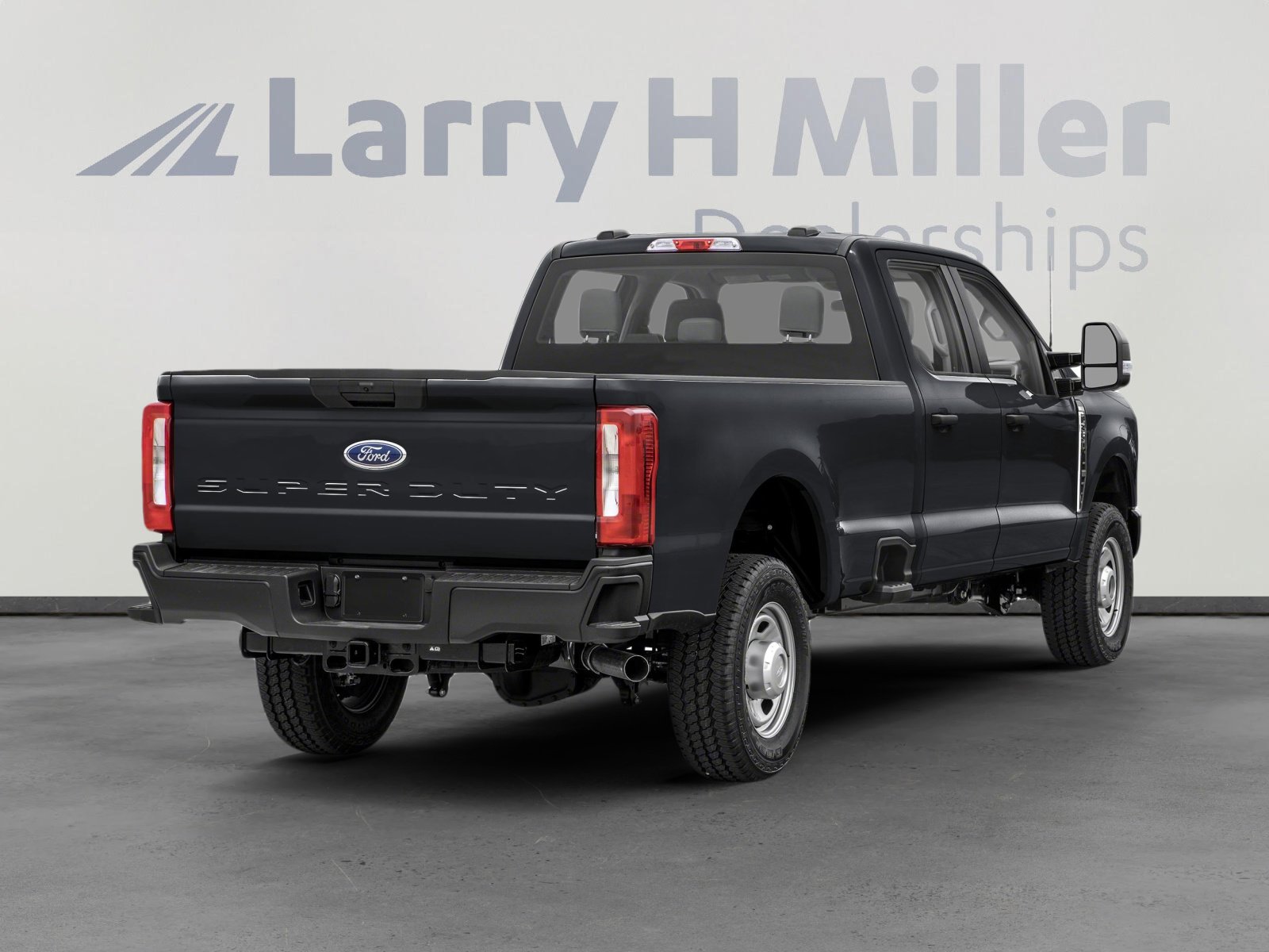 2026 Ford F-350 Platinum photo 3