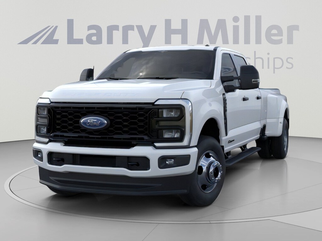 New 2026 Ford F-350 XL Truck Crew Cab