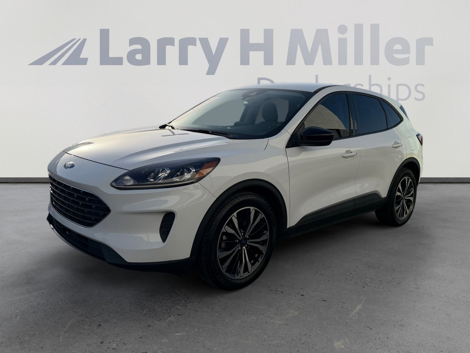 2021 Ford Escape SE FWD's photo