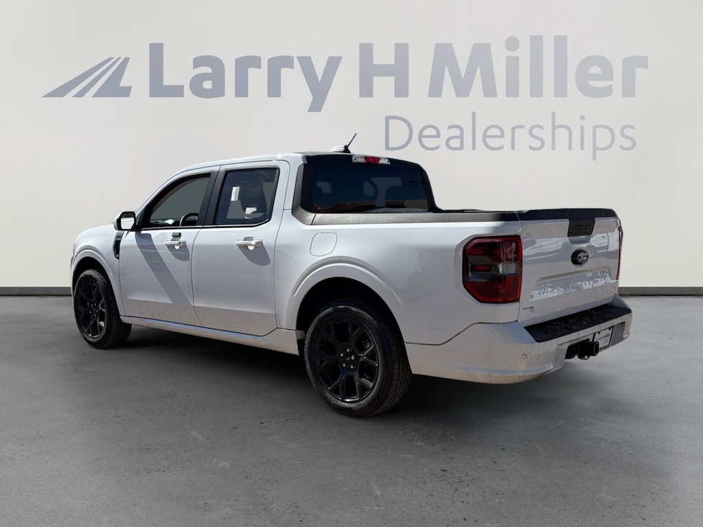 New 2025 Ford Maverick Lobo Standard Truck SuperCrew