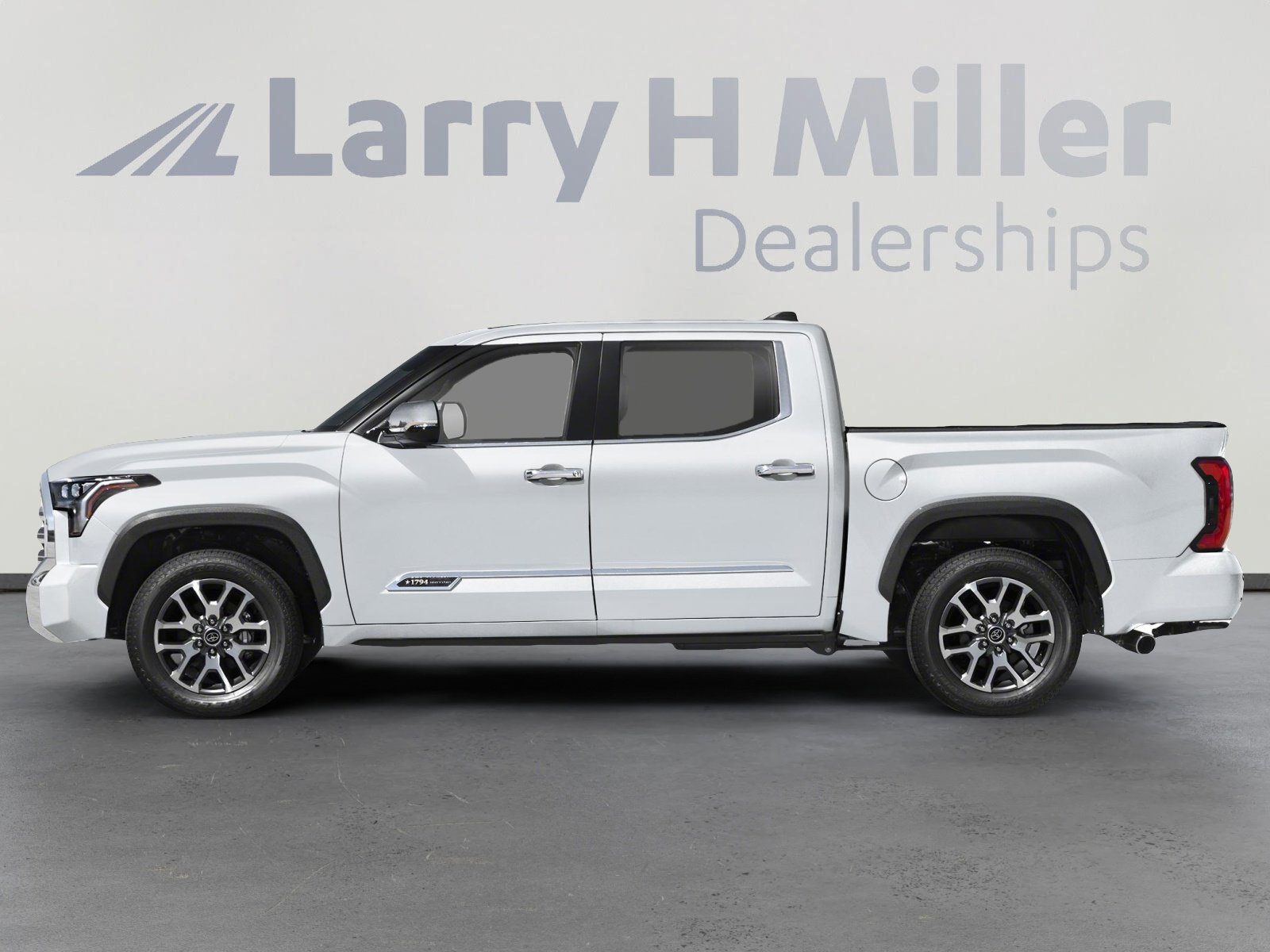 2024 Toyota Tundra 1794 Edition photo 4