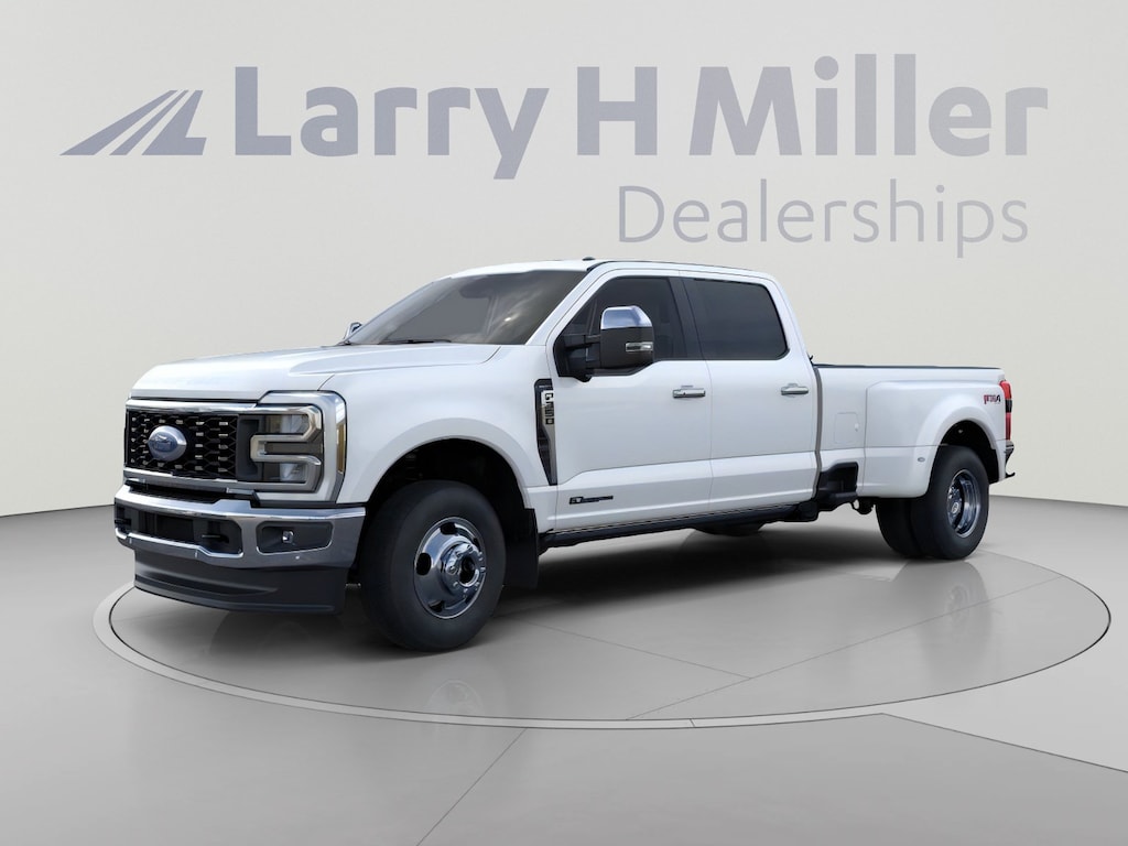 New 2026 Ford F-350 Lariat Truck Crew Cab