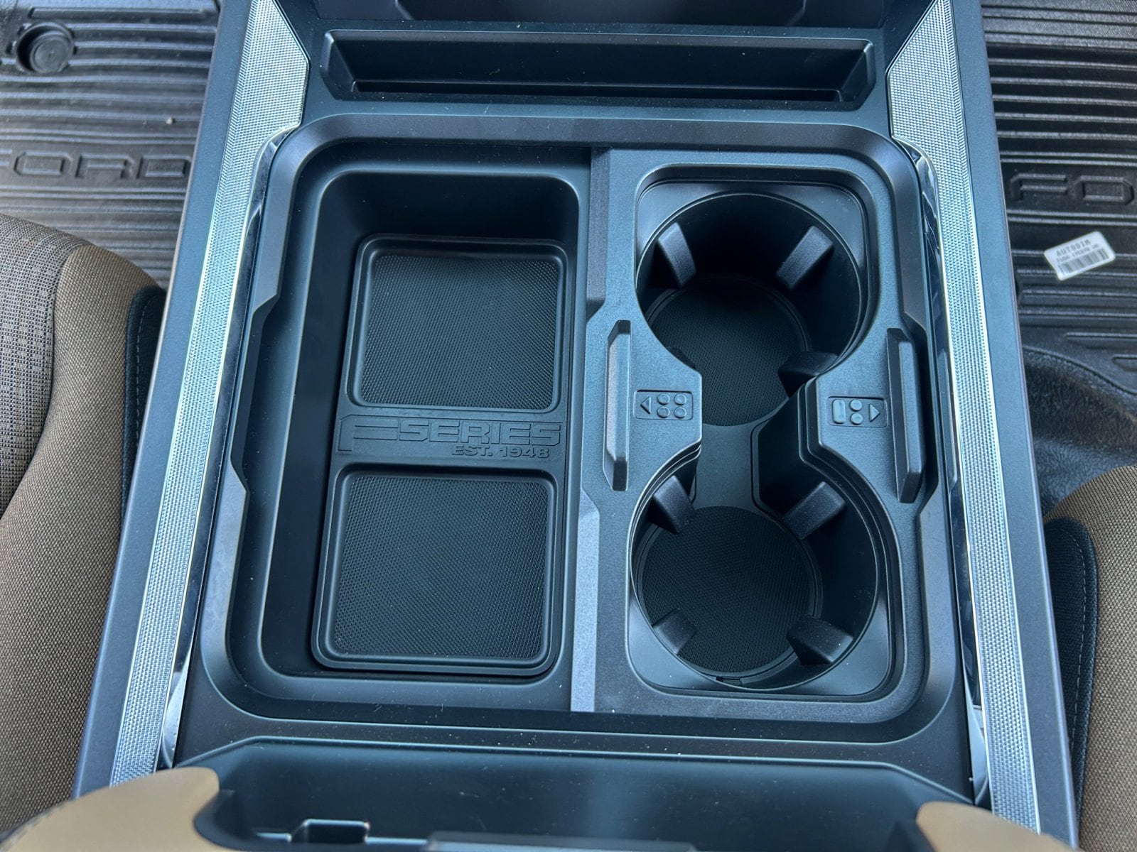 2025 Ford F-350 Super Duty XLT - Photo 17