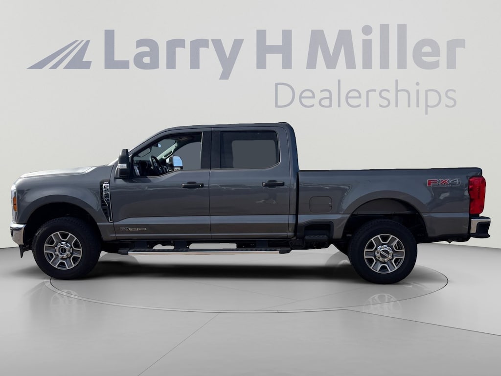 New 2025 Ford Super Duty F-250 SRW XLT Truck Crew Cab