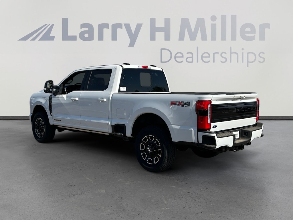 New 2026 Ford F-250 Platinum Truck Crew Cab