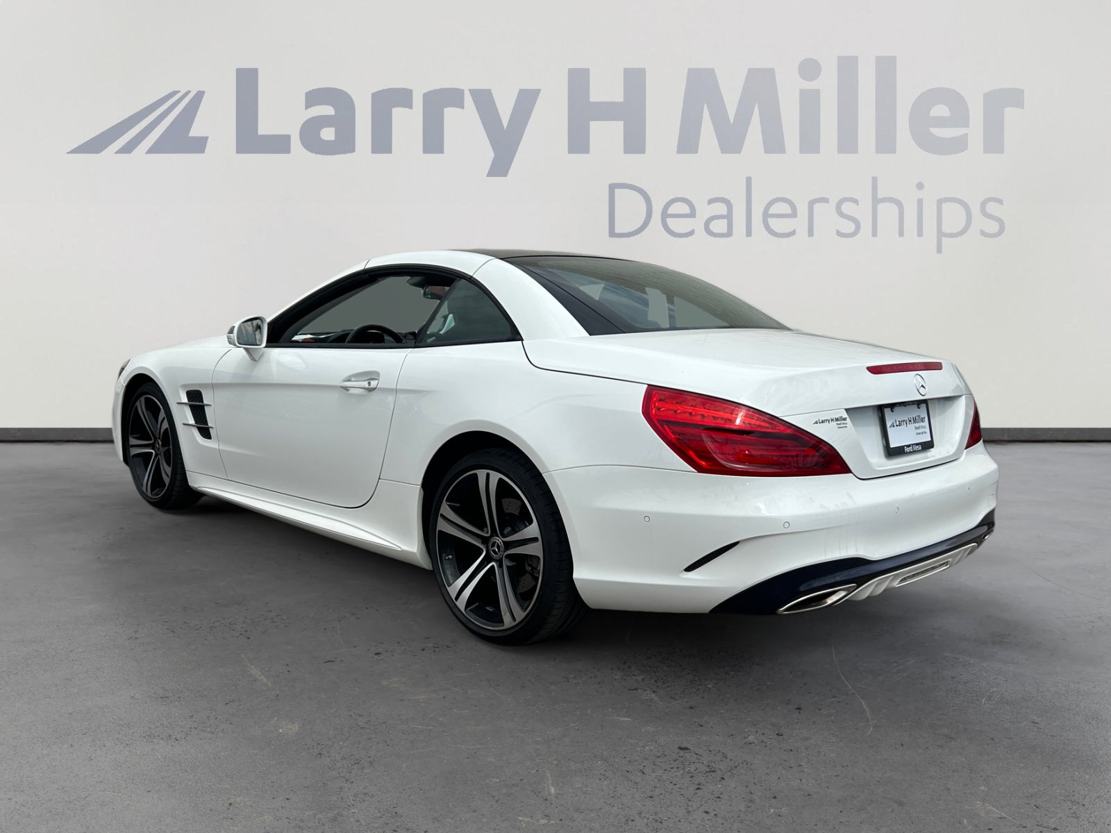 2018 Mercedes Benz SL 450 photo 4