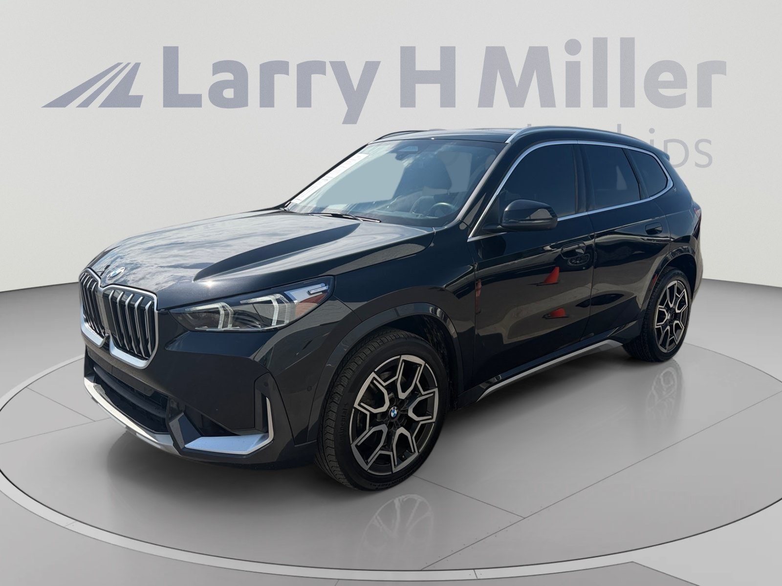 2025 BMW X1