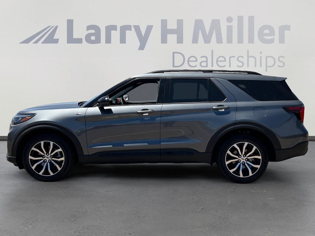 New 2026 Ford Explorer ST-Line SUV