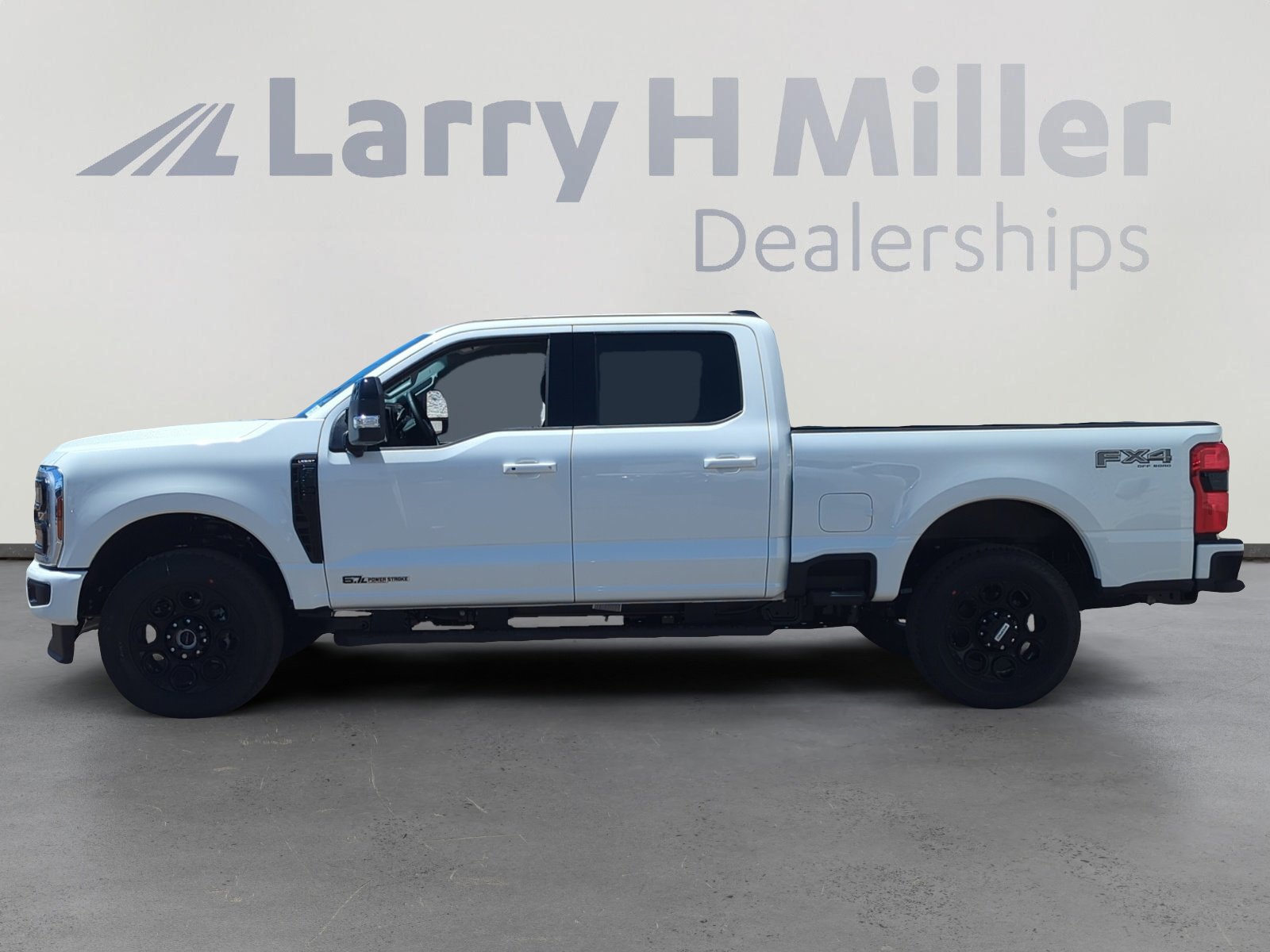 2025 Ford F-250 Lariat photo 3