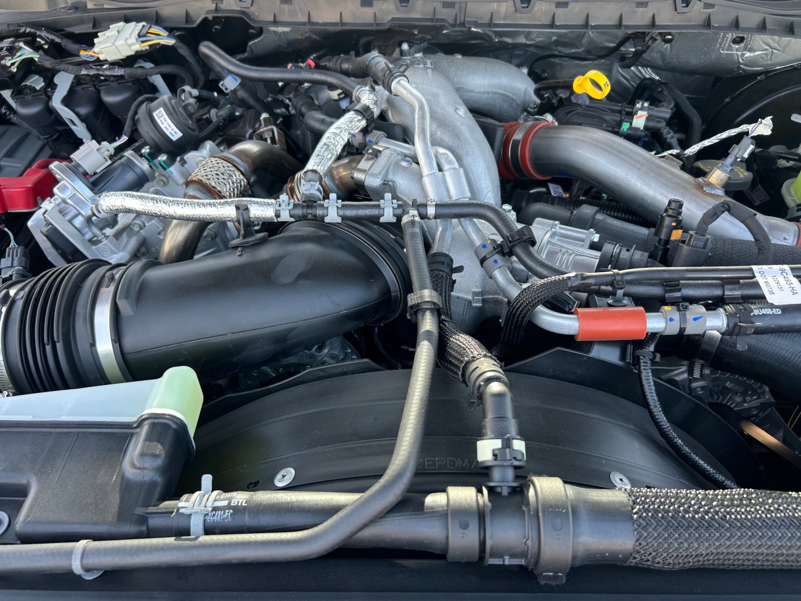 2025 Ford F-350 Super Duty XLT - Photo 23
