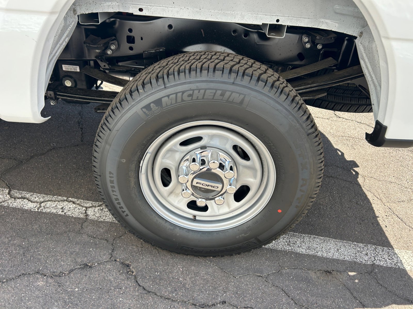 2025 Ford F-350 Super Duty XL - Photo 28