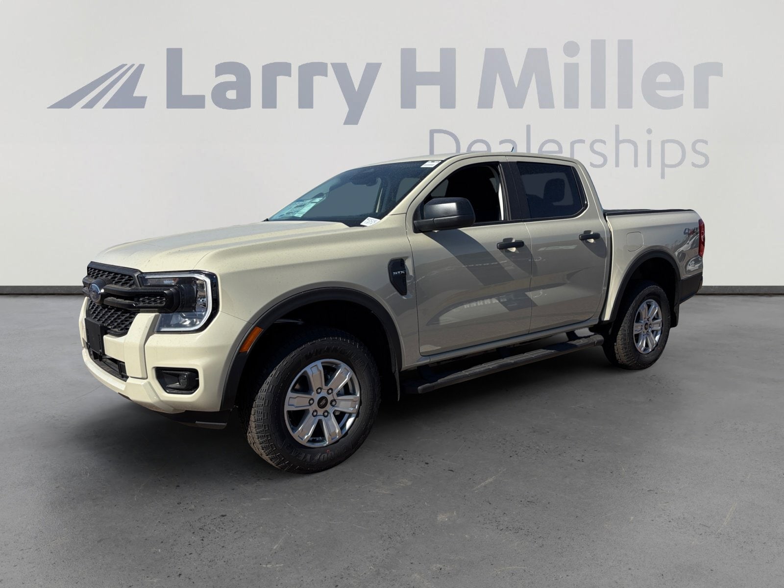 2025 Ford Ranger XL 4x4 SuperCrew 5' Box's photo