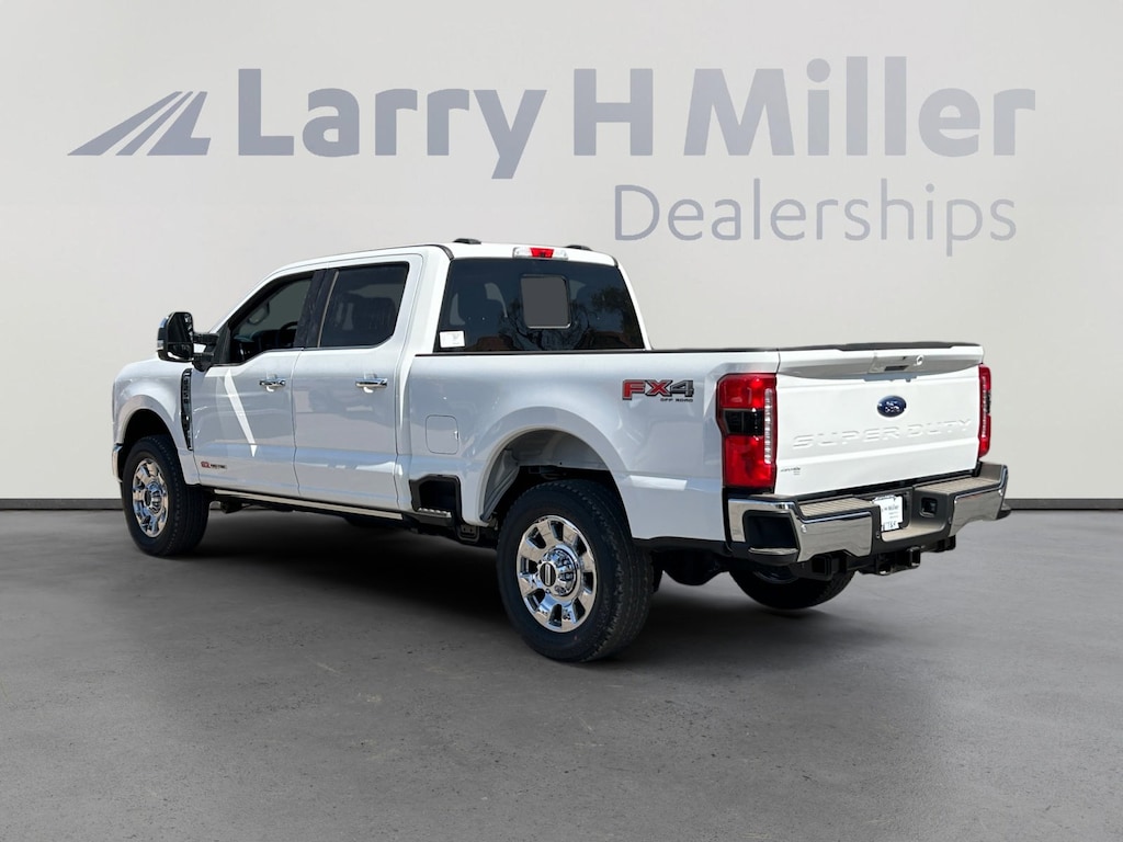 New 2026 Ford F-250 Lariat Truck Crew Cab