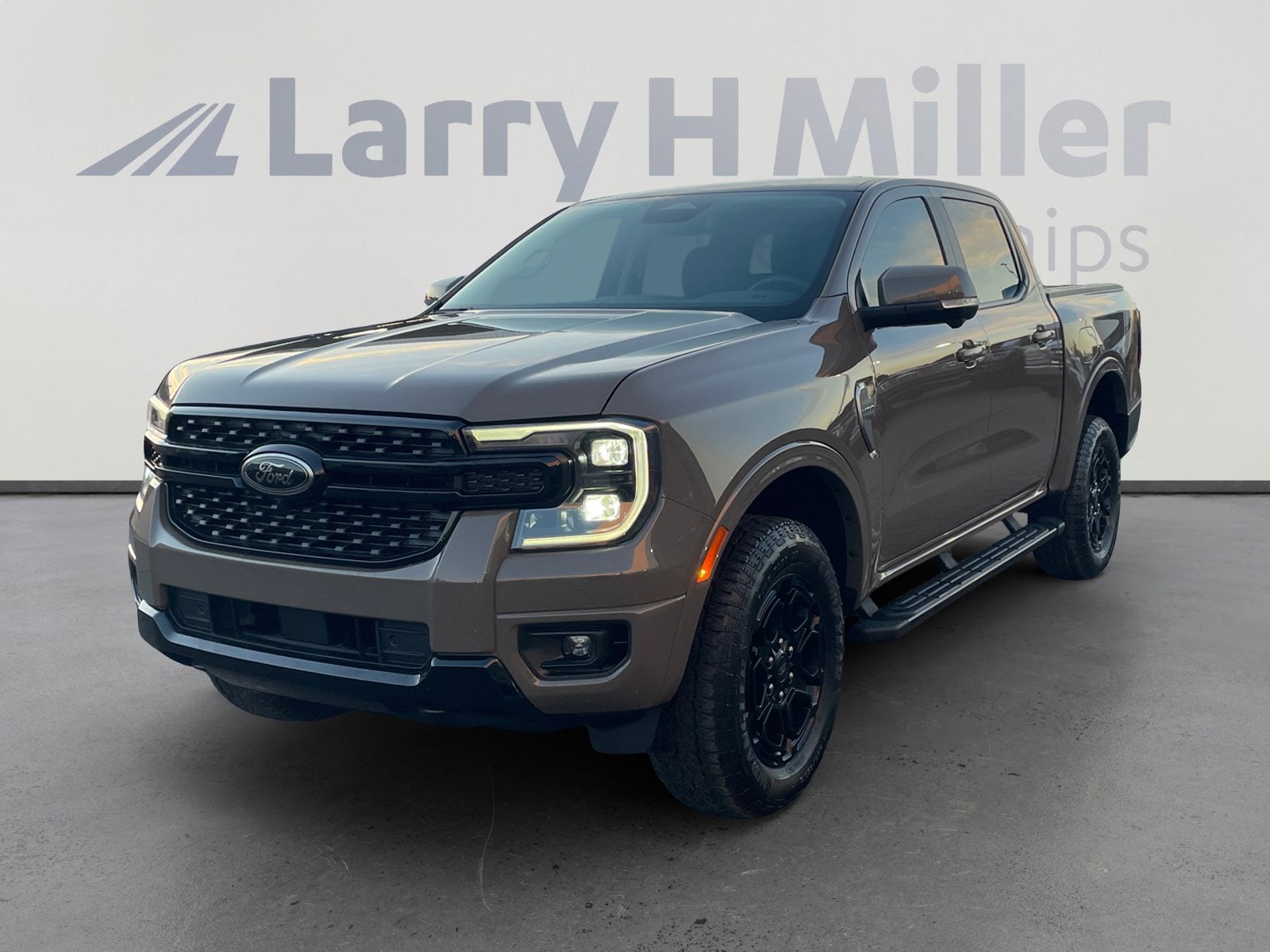 2025 Ford Ranger Lariat 4x4 SuperCrew 5' Box's photo