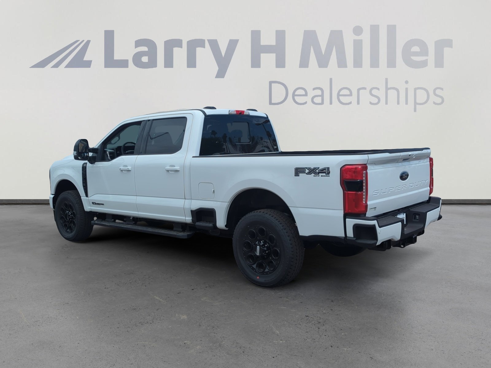 2025 Ford F-250 XLT photo 4