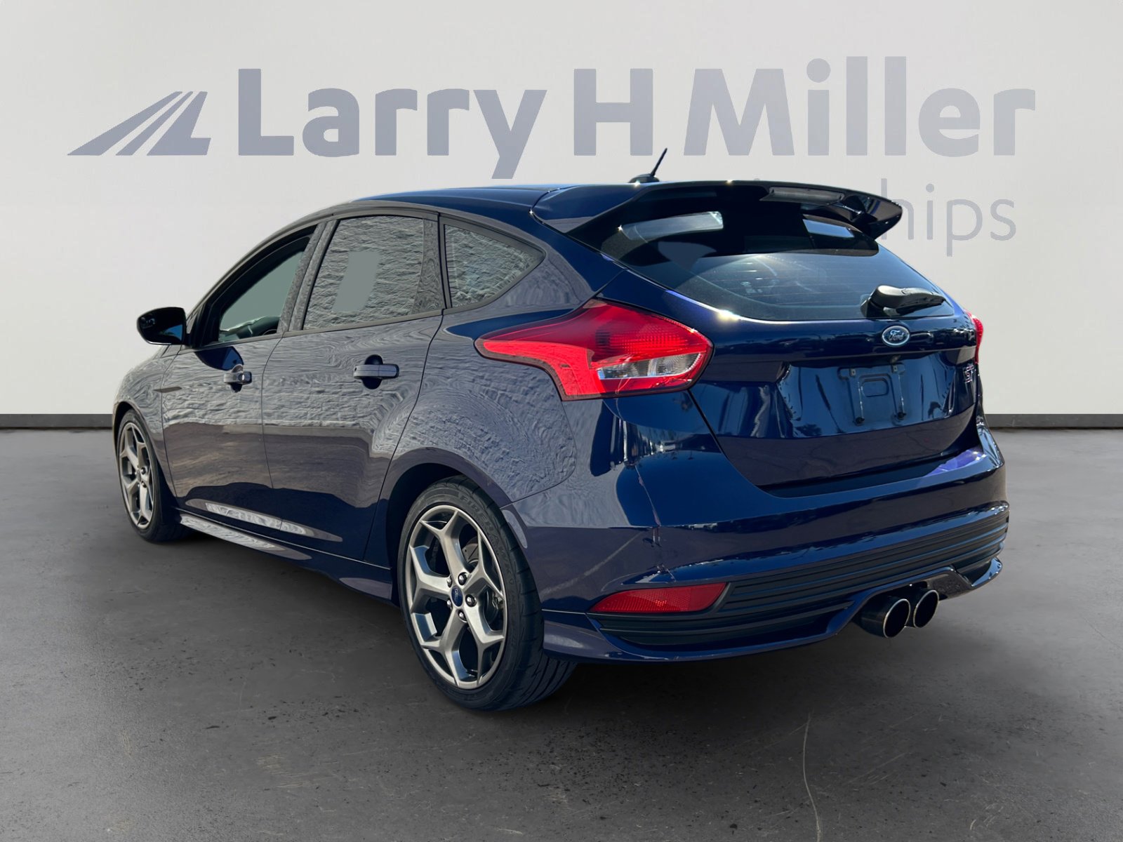 2016 Ford Focus ST photo 4