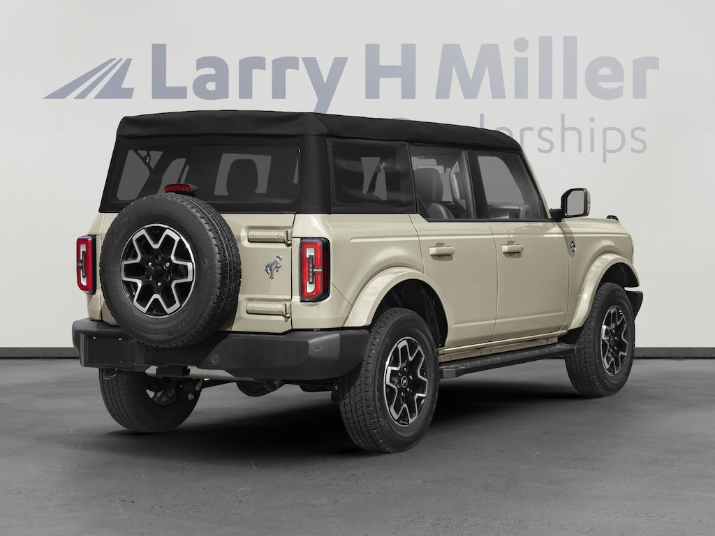 New 2026 Ford Bronco Outer Banks SUV