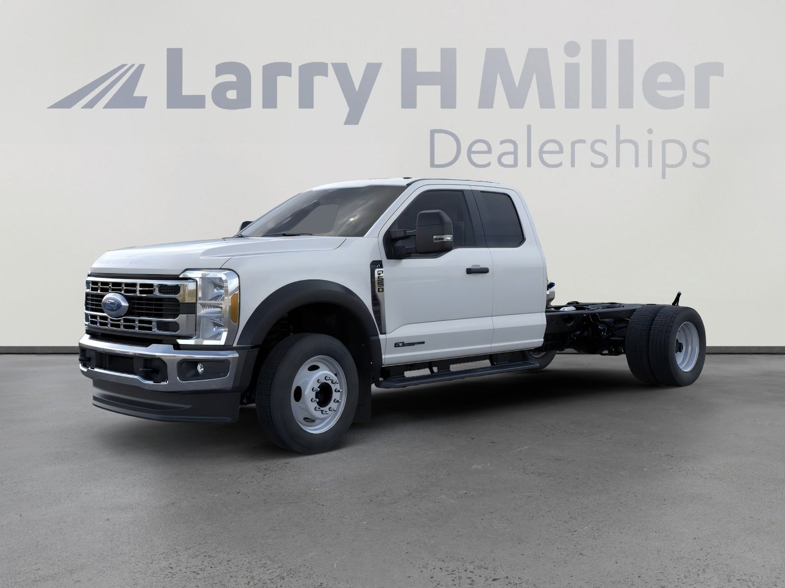 2026 Ford F-550 XL 4x4 SuperCab 192-In DRW's photo