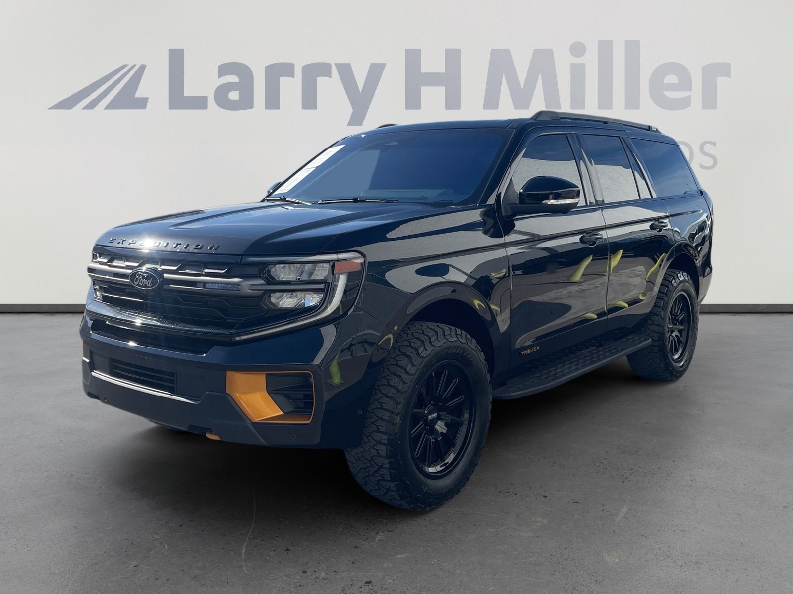 2025 Ford Expedition Tremor 4x4's photo
