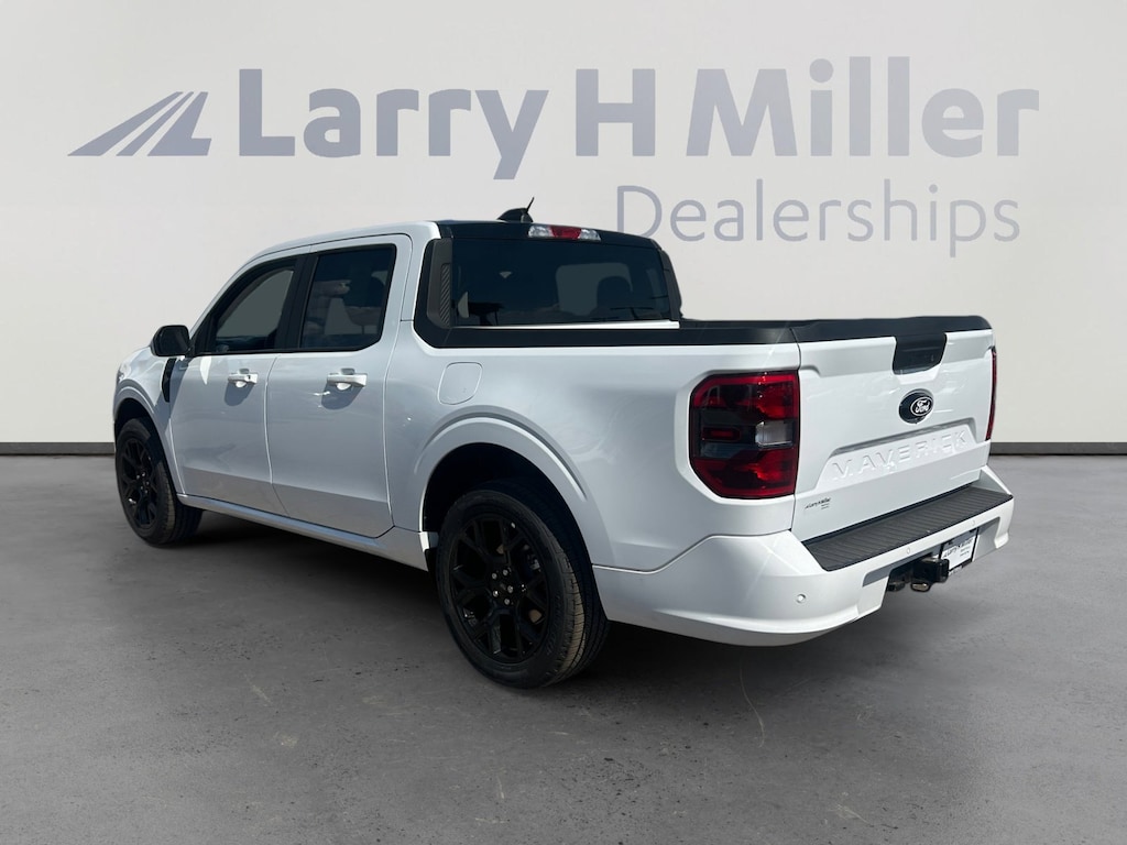 New 2025 Ford Maverick Lobo Standard Truck SuperCrew