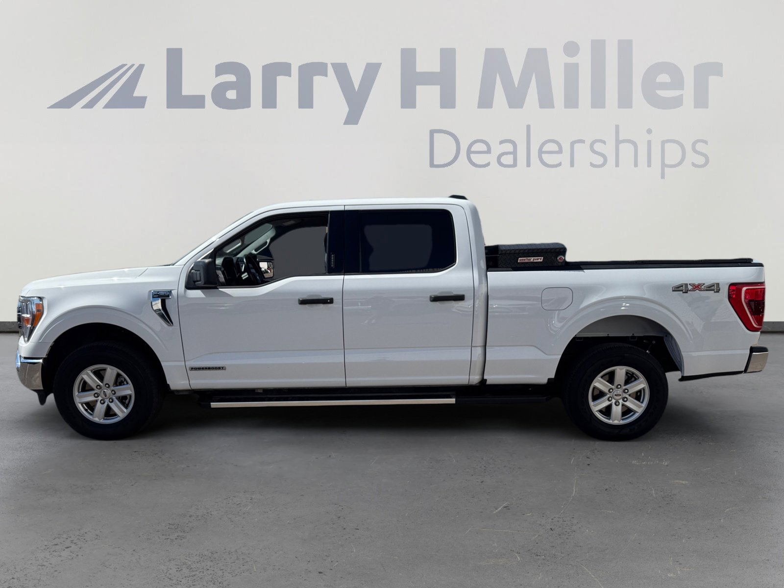 2022 Ford F-150 XLT photo 3