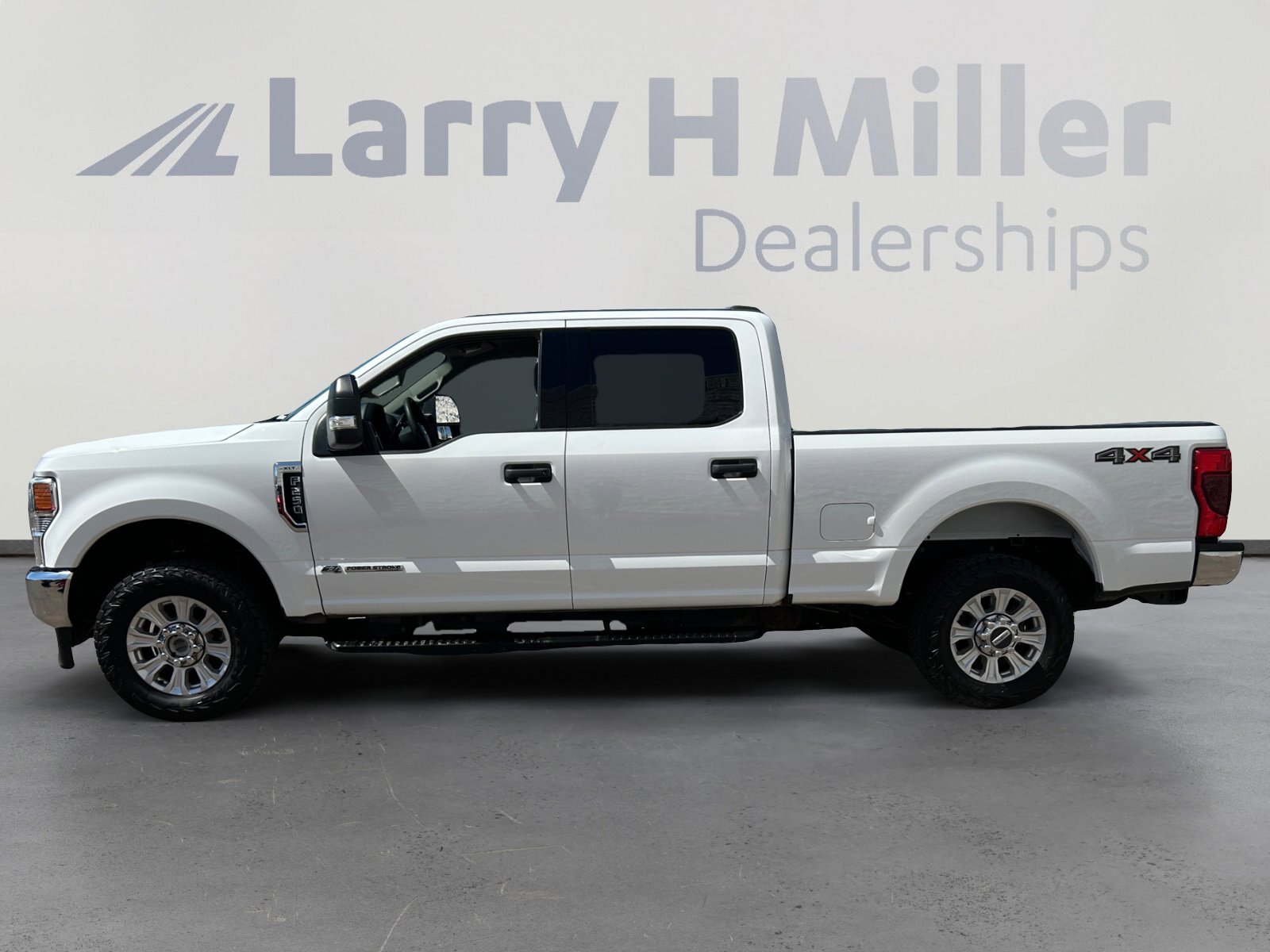 2022 Ford F-250 XLT photo 3