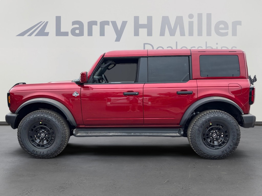 New 2026 Ford Bronco Outer Banks SUV