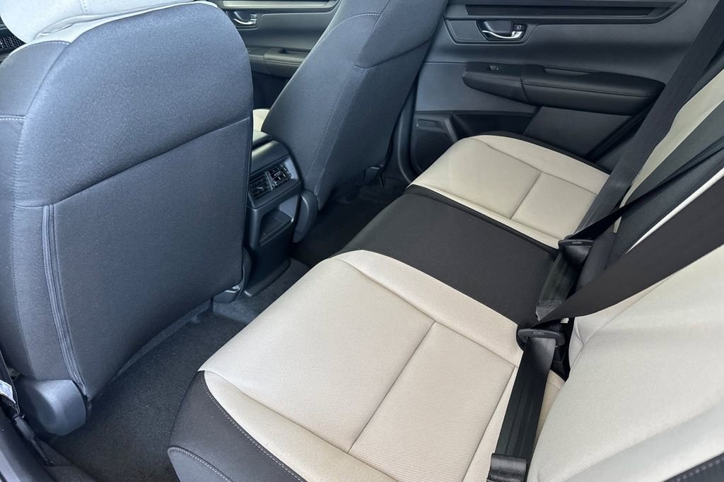 2026 Honda CR-V LX - Photo 8