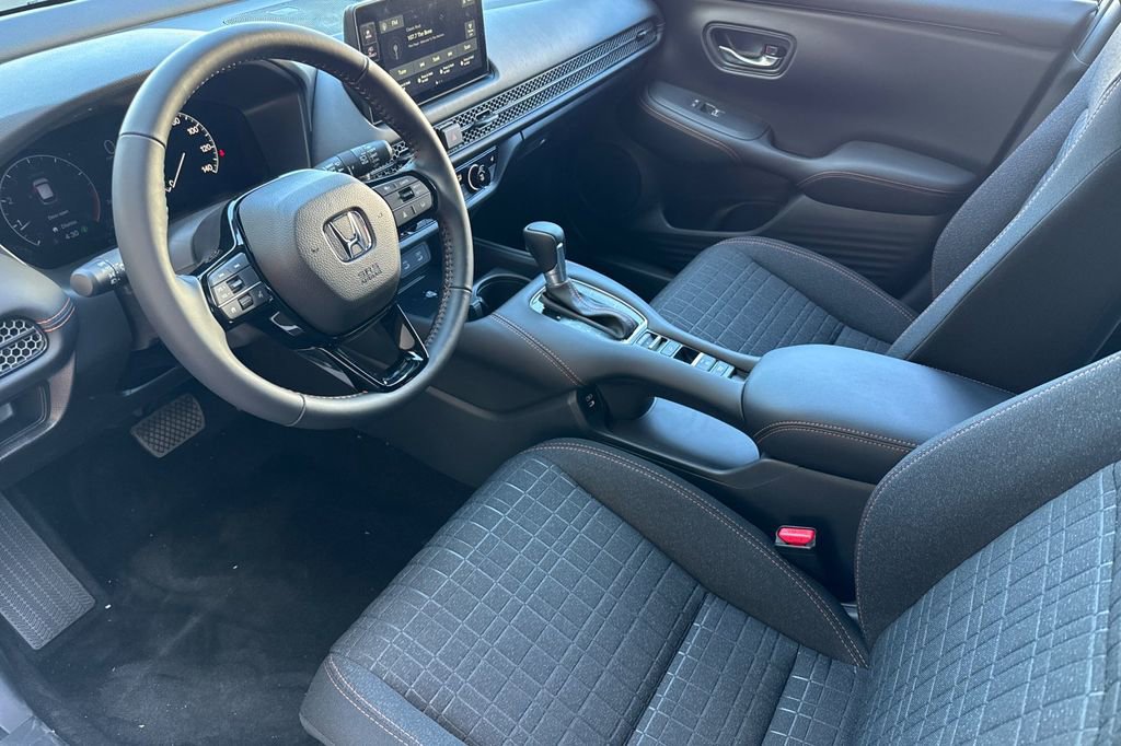 2026 Honda HR-V Sport - Photo 7