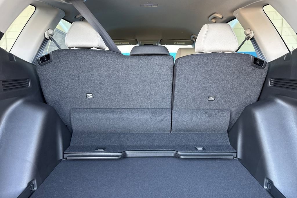 2026 Honda CR-V LX - Photo 11