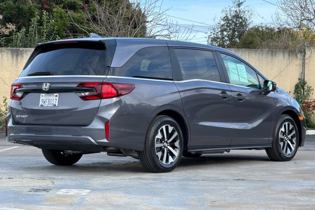 Certified 2026 Honda Odyssey EX-L Van Passenger